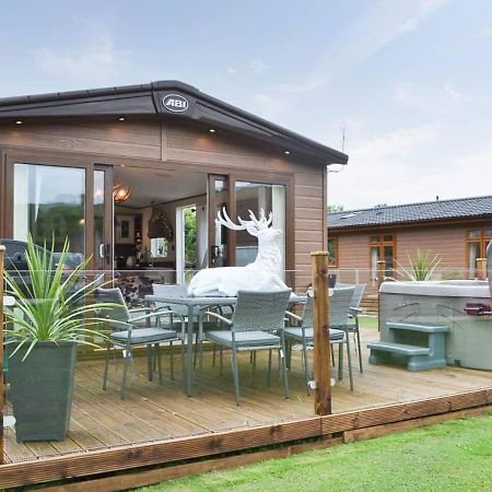 Luxury Boutique Style Lodge With Hot Tub Bridlington Bagian luar foto