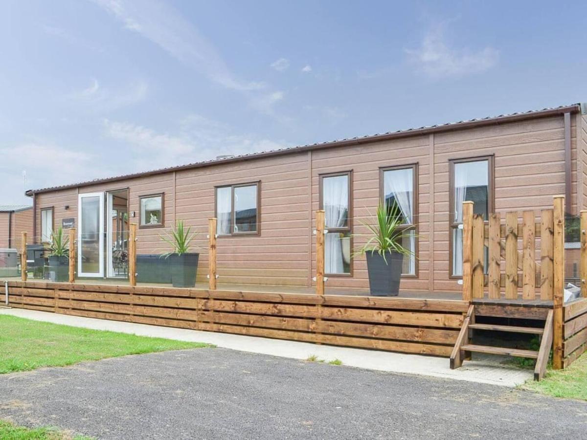 Luxury Boutique Style Lodge With Hot Tub Bridlington Bagian luar foto